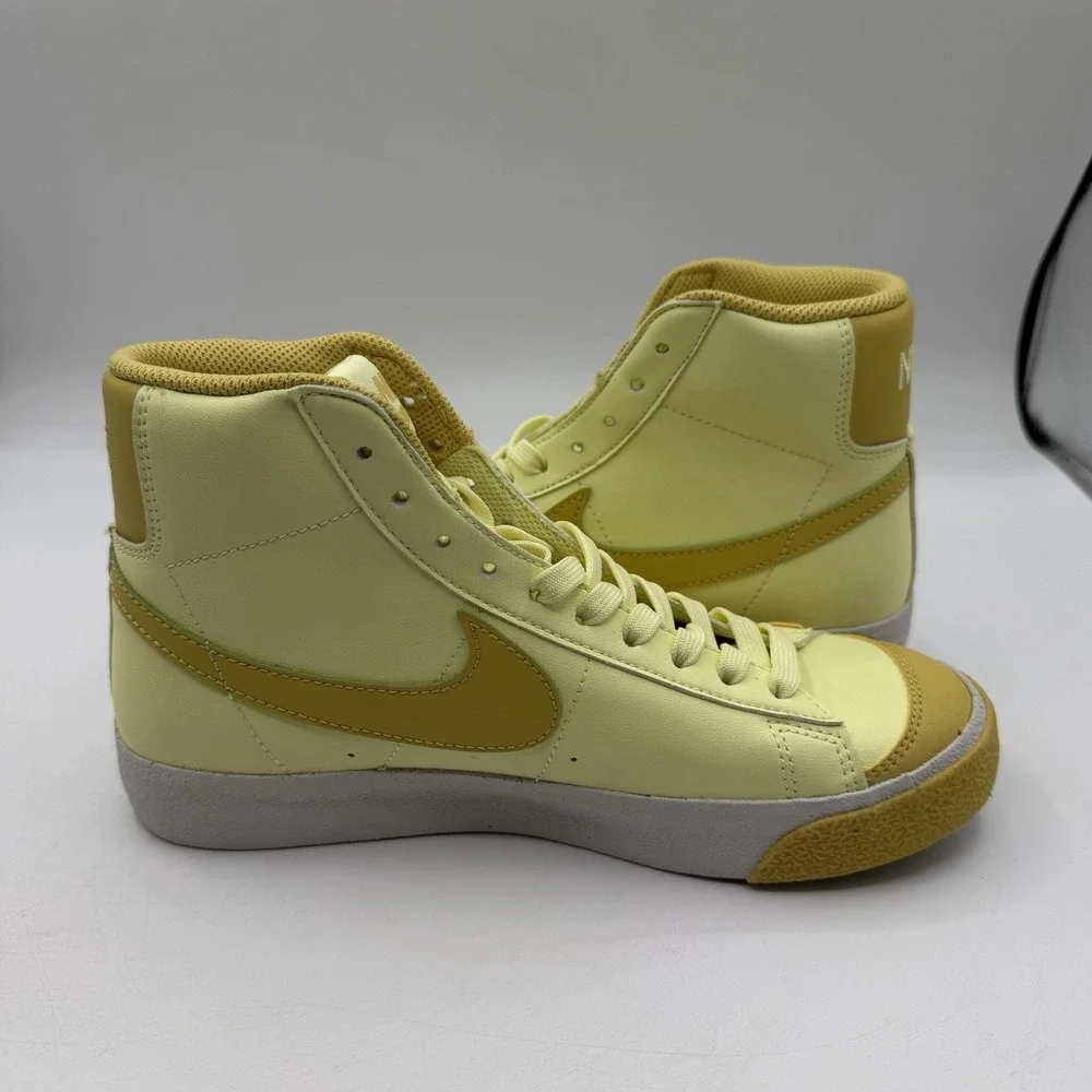 Nike blazer mid